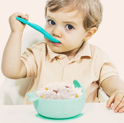 Children eating bowl